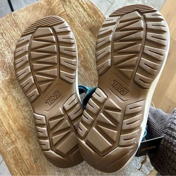 New Free People Teva Hurricane XLT2 Sunscape Sandals - Picture 4 of 5